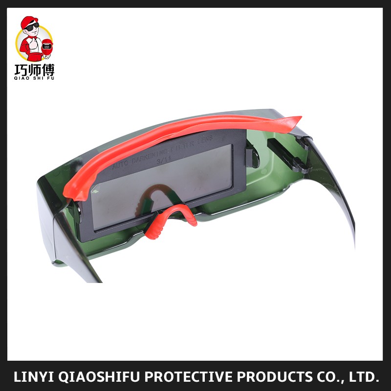 Patented Big Window Auto Dimming Glasses